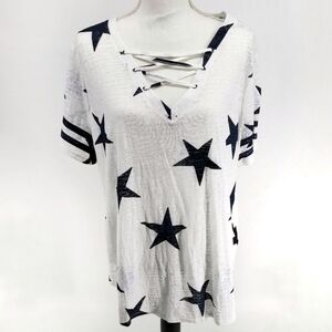 Maurices 24/7 Blouse Size 2 Star Pattern  NWT